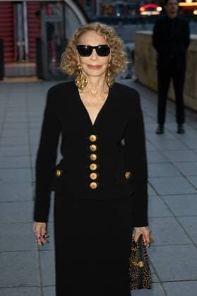 PFW - Schiaparelli Womenswear Spring-Summer - Arrivals NB Marisa Berenson arriving at the Schiaparelli Womenswear Spring-Summer 2026 show as part of Paris Fashion Week on October 02, 2025 in Paris, France. Photo by Nasser Berzane ABACAPRESS.COM Paris France  Copyright: xBerzanexNasser ABACAx