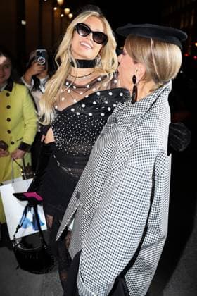 Paris Hilton and Helene in Paris leaving the Isabel Marant Collection Femme Prêt à Porter Printemps Eté 2026 fashion show during Paris Fashion Week PFW on October 2, 2025 Yoann Ouahcene Bestimage Celebs at Isabel Marant Spring Summer 2026 Ready to Wear Womens Collection fashion show during Paris Fashion Week PFW on October 2, 2025 Paris France  Copyright: xYoannxOuahcenex xBestimagexYoannxOuahcenex xBestimagex