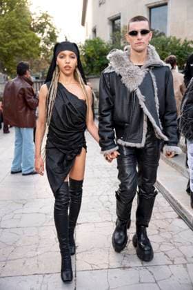 FKA Twigs and her partner at Rick Owens Women Ready to Wear Spring Summer 2026 Collection fashion show, during Paris Fashion Week on october 2nd 2025 Perusseau Da Silva Bestimage Celebrities at Rick Owens Women Ready to Wear Spring Summer 2026 Collection fashion show, during Paris Fashion Week on october 2nd 2025 Paris France  Copyright: xTizianoxDaxSilvax-xPierrexPerusseaux xBestimagexTizianoxDaxSilvax-xPierrexPerusseaux xBestimagex