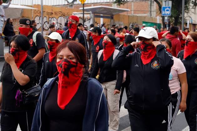Demonstration marking the 57th anniversary of the Tlatelolco Massacre Rural students of Ayotzinapa Teacher Training School taking part in a demonstration in Mexico city downtown to commemorating the 57th anniversary of the massacre of students in Tlatelolco in 1962. on October 2, 2025, in Mexico City, Mexico. (Photo by Luis Barron Eyepix Group) Copyright: xLuisxBarronx xEyepixxGroupx LB_02102025_171139