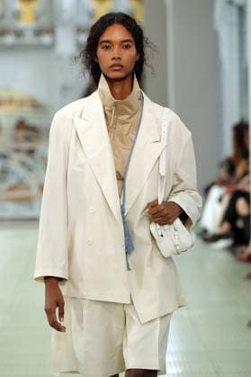 PFW - Times Runway A model walks the runway during the Times Womenswear Spring Summer 2026 show as part of Paris Fashion Week on October 02, 2025 in Paris, France. Photo by Alain-Gil Gonzalez ABACAPRESS.COM Paris France  Copyright: xGonzalezxAlain-Gil ABACAx