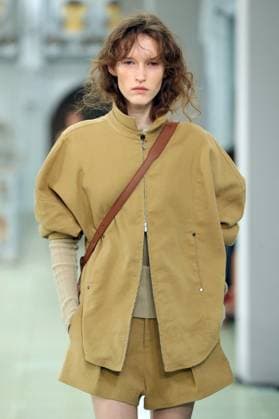 PFW - Times Runway A model walks the runway during the Times Womenswear Spring Summer 2026 show as part of Paris Fashion Week on October 02, 2025 in Paris, France. Photo by Alain-Gil Gonzalez ABACAPRESS.COM Paris France  Copyright: xGonzalezxAlain-Gil ABACAx