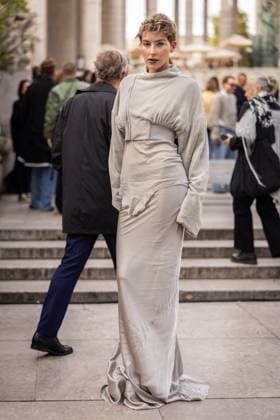 Guest at Rick Owens Women Ready to Wear Spring Summer 2026 Collection fashion show, during Paris Fashion Week on october 2nd 2025 Julien Sarkissian Bestimage Celebrities at Rick Owens Women Ready to Wear Spring Summer 2026 Collection fashion show, during Paris Fashion Week on october 2nd 2025 Paris France  Copyright: xJulienxSarkissianx xBestimagexJulienxSarkissianx xBestimagex