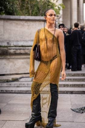 Yasmin Finney at Rick Owens Women Ready to Wear Spring Summer 2026 Collection fashion show, during Paris Fashion Week on october 2nd 2025 Julien Sarkissian Bestimage Celebrities at Rick Owens Women Ready to Wear Spring Summer 2026 Collection fashion show, during Paris Fashion Week on october 2nd 2025 Paris France  Copyright: xJulienxSarkissianx xBestimagexJulienxSarkissianx xBestimagex