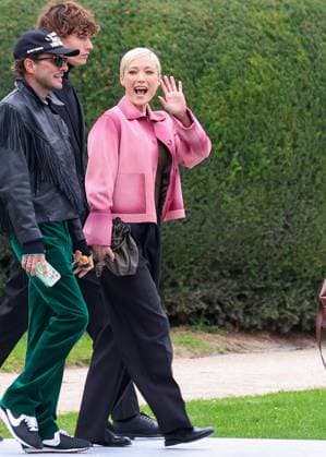 Pom Klementieff at the arrivals of the Loewe Collection Femme Prêt à Porter Printemps Eté 2026 show during Paris Fashion Week PFW , at the Cité Universitaire in Paris, France, October 03, 2025 Denis Guignebourg Bestimage Arrivals Loewe fashion show as part of Spring Summer 2026 Paris Fashion Week on October 03, 2025 in Paris, France Paris France  Copyright: xDenisxGuignebourgx xBestimagexDenisxGuignebourgx xBestimagex