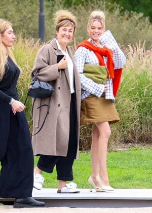 Milly Alcock aux arrivals du défilé Loewe Collection Femme Prêt à Porter Printemps Eté 2026 lors de la Fashion Week de Paris PFW , à la Cité Universitaire de Paris, France, le 3 octobre 2025 Denis Guignebourg Bestimage Arrivals Loewe fashion show as part of Spring Summer 2026 Paris Fashion Week on October 03, 2025 in Paris, France Paris France  Copyright: xDenisxGuignebourgx xBestimagexDenisxGuignebourgx xBestimagex