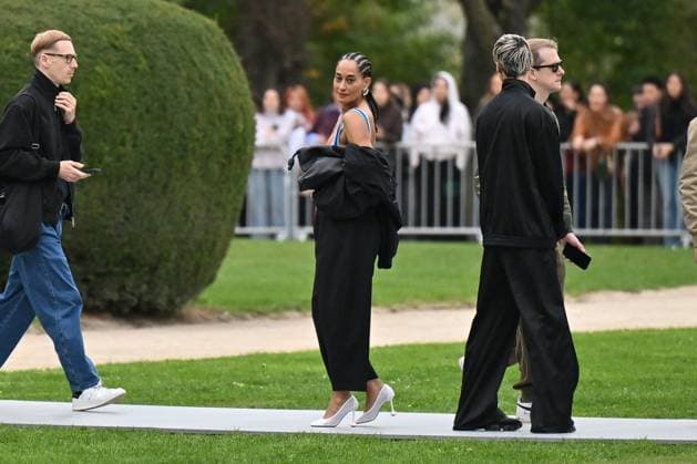 PFW Loewe Outside Arrivals Tracee Ellis Ross arriving at Loewe show during Paris Fashion Week in Paris, France on October 3, 2025. Photo by Julien Reynaud APS-Medias ABACAPRESS.COM Paris France  Copyright: xReynaudxJulien APS-Medias ABACAx