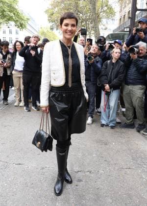 Cristina Cordula at the arrivals of the Giambattista Valli Womens Ready to Wear Spring Summer 2026 Paris Fashion Week PFW show, at Giambattista Valli, in Paris, France, October 03, 2025 Denis Guignebourg Bestimage Arrivals Giambattista Valli fashion show as part of Spring Summer 2026 Paris Fashion Week on October 03, 2025 in Paris, France Paris France  Copyright: xDenisxGuignebourgx xBestimagexDenisxGuignebourgx xBestimagex
