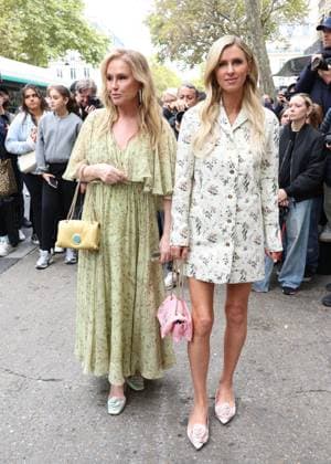 Kathy Hilton and daughter Nicky Hilton Rothschild at the arrivals of the Giambattista Valli Womens Ready to Wear Spring Summer 2026 Paris Fashion Week PFW show, at Giambattista Valli, in Paris, France, October 03, 2025 Denis Guignebourg Bestimage Arrivals Giambattista Valli fashion show as part of Spring Summer 2026 Paris Fashion Week on October 03, 2025 in Paris, France Paris France  Copyright: xDenisxGuignebourgx xBestimagexDenisxGuignebourgx xBestimagex