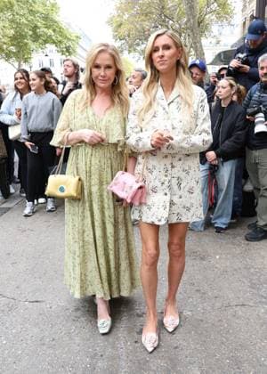 Kathy Hilton and daughter Nicky Hilton Rothschild at the arrivals of the Giambattista Valli Womens Ready to Wear Spring Summer 2026 Paris Fashion Week PFW show, at Giambattista Valli, in Paris, France, October 03, 2025 Denis Guignebourg Bestimage Arrivals Giambattista Valli fashion show as part of Spring Summer 2026 Paris Fashion Week on October 03, 2025 in Paris, France Paris France  Copyright: xDenisxGuignebourgx xBestimagexDenisxGuignebourgx xBestimagex