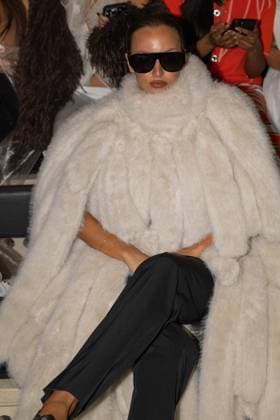 Carla Ginola au Front Row du défilé Vaillant Collection Femme Prêt à Porter Printemps Eté 2026 lors de la Fashion Week de Paris PFW , à lOpera Bastille de Paris, France, le 3 octobre 2025 Julien Sarkissian Bestimage Front Row Vaillant fashion show as part of Spring Summer 2026 Paris Fashion Week on October 03, 2025 in Paris, France Paris France  Copyright: xJulienxSarkissianx xBestimagexJulienxSarkissianx xBestimagex