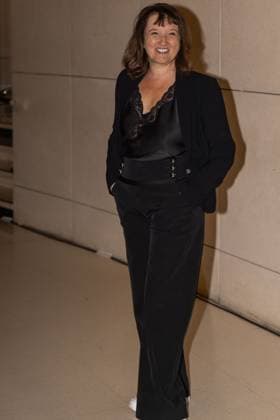 Anne Roumanoff au Front Row du défilé Vaillant Collection Femme Prêt à Porter Printemps Eté 2026 lors de la Fashion Week de Paris PFW , à lOpera Bastille de Paris, France, le 3 octobre 2025 Julien Sarkissian Bestimage Front Row Vaillant fashion show as part of Spring Summer 2026 Paris Fashion Week on October 03, 2025 in Paris, France Paris France  Copyright: xJulienxSarkissianx xBestimagexJulienxSarkissianx xBestimagex