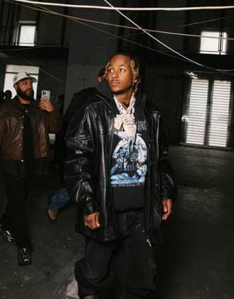 Rich the Kid at the Front Row of the VETEMENTS Collection Femme Prêt à Porter Printemps Eté 2026 fashion show at Paris Fashion Week PFW , 22 Avenue des Champs Élysées in Paris, France, October 03, 2025 Sam Delpech Bestimage Front Row VETEMENTS fashion show as part of Spring Summer 2026 Paris Fashion Week on October 03, 2025 in Paris, France Paris France  Copyright: xSamxDelpechx xBestimagexSamxDelpechx xBestimagex