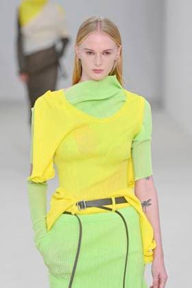 A model walks the runway during the Issey Miyake Ready to Wear Spring Summer 2026 fashion show as part of the Paris Fashion Week on October 3, 2025 in Paris, France Paris France  Copyright: xAgencex xBestimagexAgencex xBestimagex