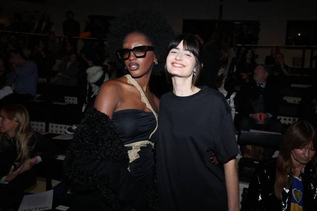 PFW - Vaillant Front Row Ebony and Marguerite attends the attends the Vaillant as part of Paris Fashion Week in Paris, France on September 30, 2025. Photo by Jerome Domine ABACAPRESS.COM  Copyright: xDominexJerome ABACAx