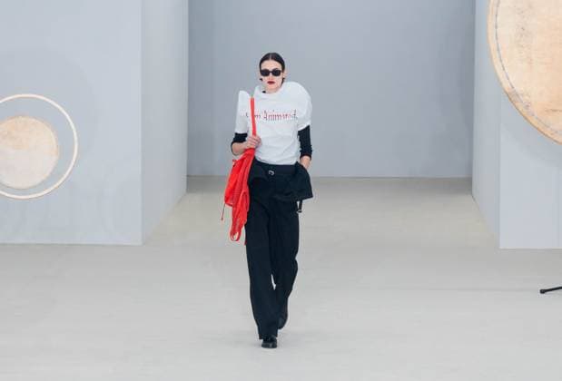PARIS FASHION WEEK WOMENSWEAR SPRINT SUMMER 26 ISSEY MIYAKE sylvie lefort photography MAXPPP 03 10 2025 @sylvie Lefort Photography MAXPPP 3 10 25 Models present creations from the SPRINT SUMMER 2025 2026 Womenswear collection by ISSEY MIYAKE during the Paris Fashion Week, in Paris, France 3rd October 2025 The presentation of the Womens collections from september 29th to october 7th 25  Copyright: xMAXPPPxsylviexlefortxphotographyx LFR202510030136 LFR202510030136