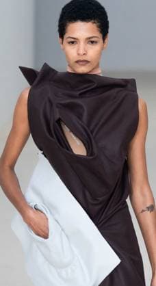 PARIS FASHION WEEK WOMENSWEAR SPRINT SUMMER 26 ISSEY MIYAKE sylvie lefort photography MAXPPP 03 10 2025 @sylvie Lefort Photography MAXPPP 3 10 25 Models present creations from the SPRINT SUMMER 2025 2026 Womenswear collection by ISSEY MIYAKE during the Paris Fashion Week, in Paris, France 3rd October 2025 The presentation of the Womens collections from september 29th to october 7th 25  Copyright: xMAXPPPxsylviexlefortxphotographyx LFR202510030143 LFR202510030143