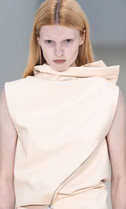 PARIS FASHION WEEK WOMENSWEAR SPRINT SUMMER 26 ISSEY MIYAKE sylvie lefort photography MAXPPP 03 10 2025 @sylvie Lefort Photography MAXPPP 3 10 25 Models present creations from the SPRINT SUMMER 2025 2026 Womenswear collection by ISSEY MIYAKE during the Paris Fashion Week, in Paris, France 3rd October 2025 The presentation of the Womens collections from september 29th to october 7th 25  Copyright: xMAXPPPxsylviexlefortxphotographyx LFR202510030149 LFR202510030149