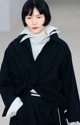PARIS FASHION WEEK WOMENSWEAR SPRINT SUMMER 26 ISSEY MIYAKE sylvie lefort photography MAXPPP 03 10 2025 @sylvie Lefort Photography MAXPPP 3 10 25 Models present creations from the SPRINT SUMMER 2025 2026 Womenswear collection by ISSEY MIYAKE during the Paris Fashion Week, in Paris, France 3rd October 2025 The presentation of the Womens collections from september 29th to october 7th 25  Copyright: xMAXPPPxsylviexlefortxphotographyx LFR202510030175 LFR202510030175