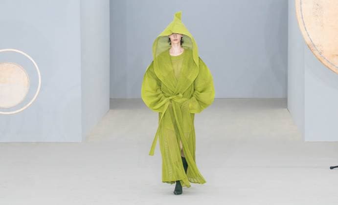 PARIS FASHION WEEK WOMENSWEAR SPRINT SUMMER 26 ISSEY MIYAKE sylvie lefort photography MAXPPP 03 10 2025 @sylvie Lefort Photography MAXPPP 3 10 25 Models present creations from the SPRINT SUMMER 2025 2026 Womenswear collection by ISSEY MIYAKE during the Paris Fashion Week, in Paris, France 3rd October 2025 The presentation of the Womens collections from september 29th to october 7th 25  Copyright: xMAXPPPxsylviexlefortxphotographyx LFR202510030189 LFR202510030189
