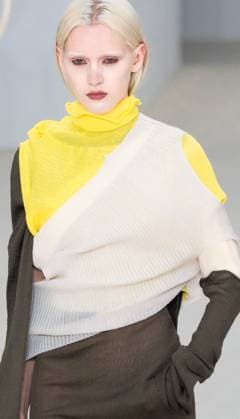 PARIS FASHION WEEK WOMENSWEAR SPRINT SUMMER 26 ISSEY MIYAKE sylvie lefort photography MAXPPP 03 10 2025 @sylvie Lefort Photography MAXPPP 3 10 25 Models present creations from the SPRINT SUMMER 2025 2026 Womenswear collection by ISSEY MIYAKE during the Paris Fashion Week, in Paris, France 3rd October 2025 The presentation of the Womens collections from september 29th to october 7th 25  Copyright: xMAXPPPxsylviexlefortxphotographyx LFR202510030209 LFR202510030209