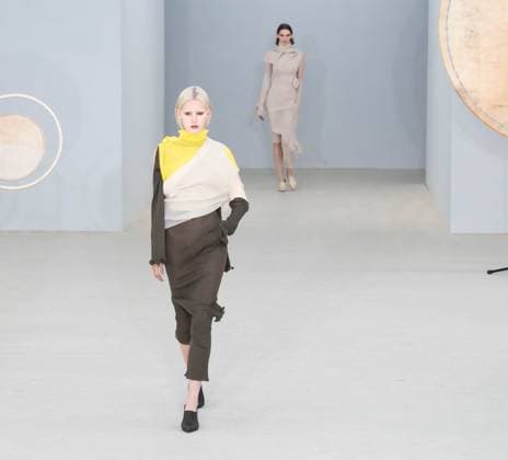 PARIS FASHION WEEK WOMENSWEAR SPRINT SUMMER 26 ISSEY MIYAKE sylvie lefort photography MAXPPP 03 10 2025 @sylvie Lefort Photography MAXPPP 3 10 25 Models present creations from the SPRINT SUMMER 2025 2026 Womenswear collection by ISSEY MIYAKE during the Paris Fashion Week, in Paris, France 3rd October 2025 The presentation of the Womens collections from september 29th to october 7th 25  Copyright: xMAXPPPxsylviexlefortxphotographyx LFR202510030211 LFR202510030211