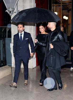 Eva Longoria and her husband Jose Baston in Paris Eva Longoria and her husband JosÃ Baston in Paris during the Fashion week . France , Paris on october 3 , 2025  Copyright: xDFYx