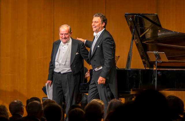 30 09 2025, International Classical Music Festival Festival of Nations 2025, at the Kurhaus Bad Wörishofen Unterallgäu , special concert with star tenor Jonas Kaufmann re recital with his piano partner Helmut Deutsch 30 09 2025, Classical Music Festival Bad Wörishofen 30 09 2025, Classical Music Festival Bad Wörishofen