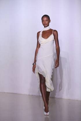PFW - Vaillant Runway A model walks during the Vaillant show as part of Paris Fashion Week in Paris, France on October 03, 2025. Photo by Jerome Domine ABACAPRESS.COM  Copyright: xDominexJerome ABACAx