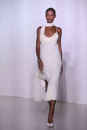PFW - Vaillant Runway A model walks during the Vaillant show as part of Paris Fashion Week in Paris, France on October 03, 2025. Photo by Jerome Domine ABACAPRESS.COM  Copyright: xDominexJerome ABACAx
