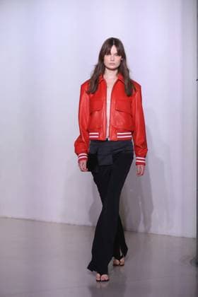 PFW - Vaillant Runway A model walks during the Vaillant show as part of Paris Fashion Week in Paris, France on October 03, 2025. Photo by Jerome Domine ABACAPRESS.COM  Copyright: xDominexJerome ABACAx