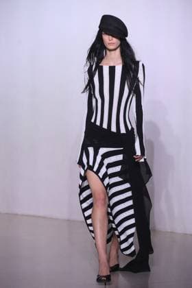 PFW - Vaillant Runway A model walks during the Vaillant show as part of Paris Fashion Week in Paris, France on October 03, 2025. Photo by Jerome Domine ABACAPRESS.COM  Copyright: xDominexJerome ABACAx
