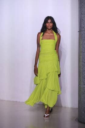 PFW - Vaillant Runway A model walks during the Vaillant show as part of Paris Fashion Week in Paris, France on October 03, 2025. Photo by Jerome Domine ABACAPRESS.COM  Copyright: xDominexJerome ABACAx