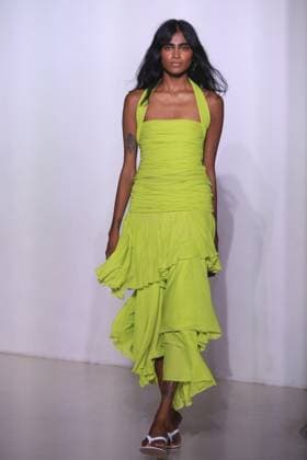 PFW - Vaillant Runway A model walks during the Vaillant show as part of Paris Fashion Week in Paris, France on October 03, 2025. Photo by Jerome Domine ABACAPRESS.COM  Copyright: xDominexJerome ABACAx