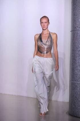 PFW - Vaillant Runway A model walks during the Vaillant show as part of Paris Fashion Week in Paris, France on October 03, 2025. Photo by Jerome Domine ABACAPRESS.COM  Copyright: xDominexJerome ABACAx