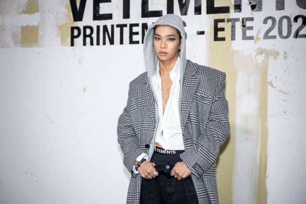 Photocall Vetements Womenswear - PFW Tarzzan attends the Vetements Womenswear Spring Summer 2026 show as part of Paris Fashion Week (PFW) on October 3, 2025 in Paris, France. Photo by Alexis Jumeau ABACAPRESS.COM Paris France  Copyright: xJumeauxAlexis ABACAx