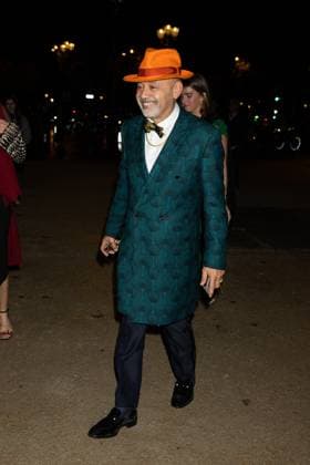 Christian Louboutin outside the EE72 magazine party at Le Grand Café during Paris Fashion Week PFW Ready to Wear Spring Summer 2026 on October 3rd, 2025 Jeremy MELLOUL Bestimage Celebrities at EE72 party during Paris Fashion Week Ready to Wear Collection Spring Summer 2026 on 3rd, October, 2025  Copyright: xJeremyxMelloulx xBestimagexJeremyxMelloulx xBestimagex