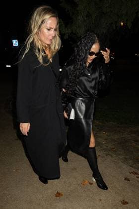 Zoé Kravitz outside the EE72 magazine party at Le Grand Café during Paris Fashion Week PFW Ready to Wear Spring Summer 2026 on October 3rd, 2025 Jeremy MELLOUL Bestimage Celebrities at EE72 party during Paris Fashion Week Ready to Wear Collection Spring Summer 2026 on 3rd, October, 2025  Copyright: xJeremyxMelloulx xBestimagexJeremyxMelloulx xBestimagex