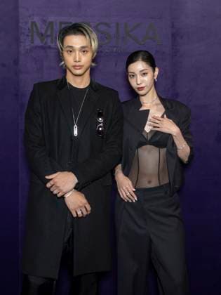 Jey, Mayu Kitazawa - Photo Call of Messika Fashion Show, Spring Summer 2026 Collection as part of Paris Fashion Week, France, October 13th 2025 Olivier Borde Bestimage Photo Call of Messika Fashion Show, Spring Summer 2026 Collection as part of Paris Fashion Week, France, October 3rd 2025 Paris France  Copyright: xOLIVIERxBORDEx xBESTIMAGExOLIVIERxBORDEx xBESTIMAGEx