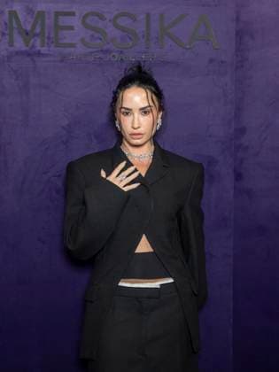 Demi Lovato - Photo Call of Messika Fashion Show, Spring Summer 2026 Collection as part of Paris Fashion Week, France, October 13th 2025 Olivier Borde Bestimage Photo Call of Messika Fashion Show, Spring Summer 2026 Collection as part of Paris Fashion Week, France, October 3rd 2025 Paris France  Copyright: xOLIVIERxBORDEx xBESTIMAGExOLIVIERxBORDEx xBESTIMAGEx