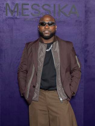 Davido - Photo Call of Messika Fashion Show, Spring Summer 2026 Collection as part of Paris Fashion Week, France, October 13th 2025 Olivier Borde Bestimage Photo Call of Messika Fashion Show, Spring Summer 2026 Collection as part of Paris Fashion Week, France, October 3rd 2025 Paris France  Copyright: xOLIVIERxBORDEx xBESTIMAGExOLIVIERxBORDEx xBESTIMAGEx