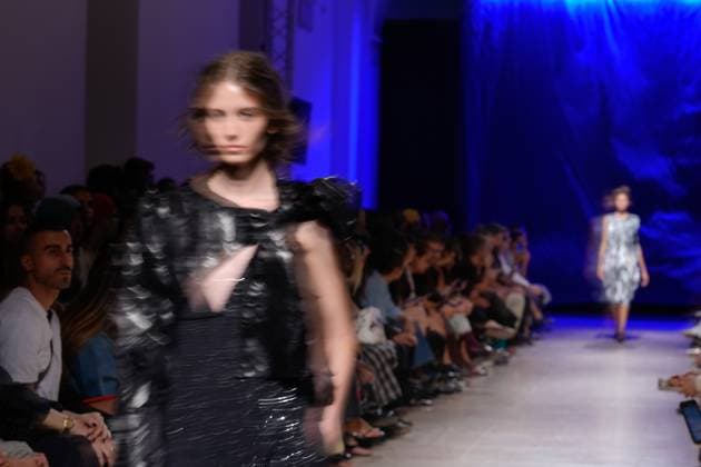 October 3, 2025, Lisbon, Portugal: A model walks the runway during Alves Goncalves fashion show at ModaLisboa Base, Lisbon Fashion Week in Lisboa. Lisbon Portugal - ZUMAs197 20251003_aaa_s197_321 Copyright: xBrunoxdexCarvalhox