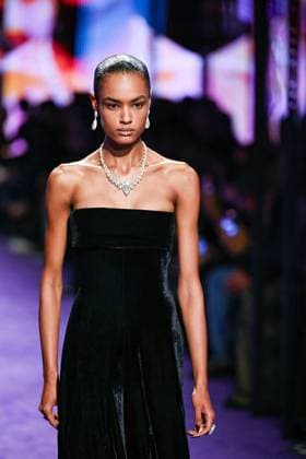 PFW Messika Runway A model walks the runway during the Messika Womenswear Spring Summer 2026 show as part of Paris Fashion Week in Paris, France on October 03, 2025. Photo by Aurore Marechal ABACAPRESS.COM Paris France  Copyright: xMarechalxAurore ABACAx
