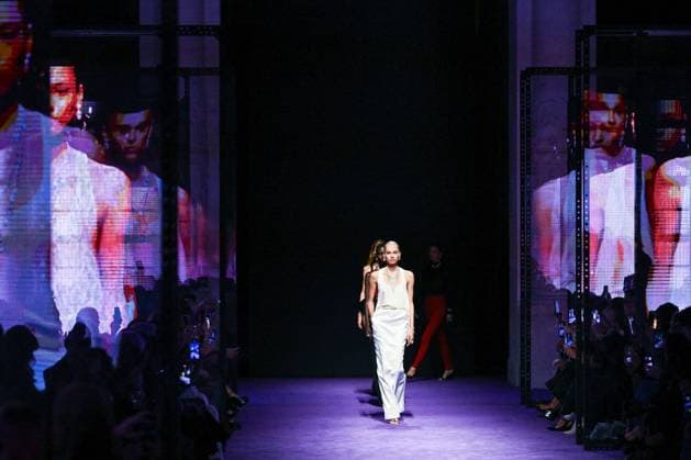 PFW Messika Runway A model walks the runway during the Messika Womenswear Spring Summer 2026 show as part of Paris Fashion Week in Paris, France on October 03, 2025. Photo by Aurore Marechal ABACAPRESS.COM Paris France  Copyright: xMarechalxAurore ABACAx