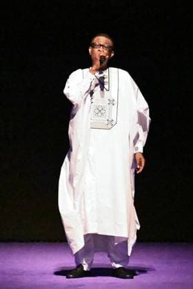 PFW Messika Runway Youssou N’Dour performing on the runway during the Messika Womenswear Spring Summer 2026 show as part of Paris Fashion Week in Paris, France on October 03, 2025. Photo by Aurore Marechal ABACAPRESS.COM Paris France  Copyright: xMarechalxAurore ABACAx