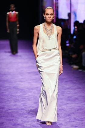 PFW Messika Runway A model walks the runway during the Messika Womenswear Spring Summer 2026 show as part of Paris Fashion Week in Paris, France on October 03, 2025. Photo by Aurore Marechal ABACAPRESS.COM Paris France  Copyright: xMarechalxAurore ABACAx