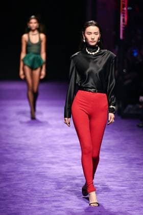PFW Messika Runway A model walks the runway during the Messika Womenswear Spring Summer 2026 show as part of Paris Fashion Week in Paris, France on October 03, 2025. Photo by Aurore Marechal ABACAPRESS.COM Paris France  Copyright: xMarechalxAurore ABACAx