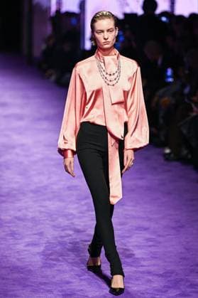 PFW Messika Runway A model walks the runway during the Messika Womenswear Spring Summer 2026 show as part of Paris Fashion Week in Paris, France on October 03, 2025. Photo by Aurore Marechal ABACAPRESS.COM Paris France  Copyright: xMarechalxAurore ABACAx