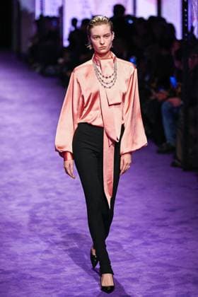 PFW Messika Runway A model walks the runway during the Messika Womenswear Spring Summer 2026 show as part of Paris Fashion Week in Paris, France on October 03, 2025. Photo by Aurore Marechal ABACAPRESS.COM Paris France  Copyright: xMarechalxAurore ABACAx