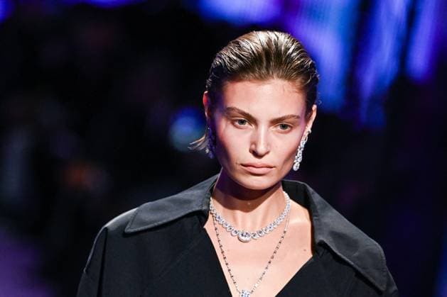 PFW Messika Runway A model walks the runway during the Messika Womenswear Spring Summer 2026 show as part of Paris Fashion Week in Paris, France on October 03, 2025. Photo by Aurore Marechal ABACAPRESS.COM Paris France  Copyright: xMarechalxAurore ABACAx